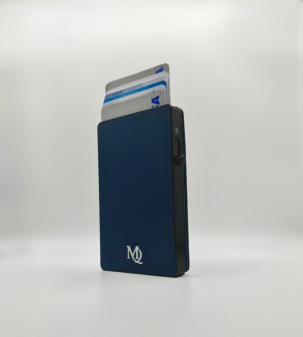 Le Classique Bleu - Card holder